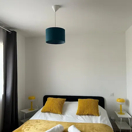 Le Chintre Apartment
